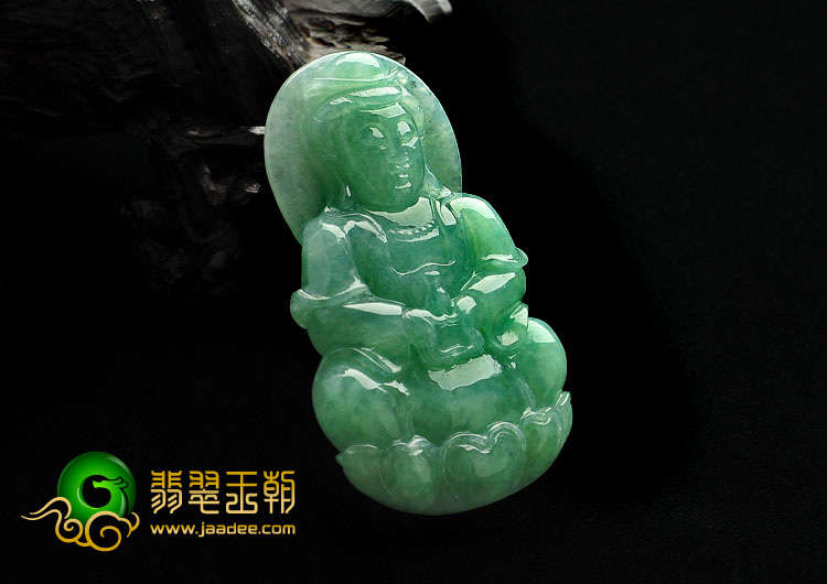 糯冰种豆色缅甸翡翠A货观音挂件