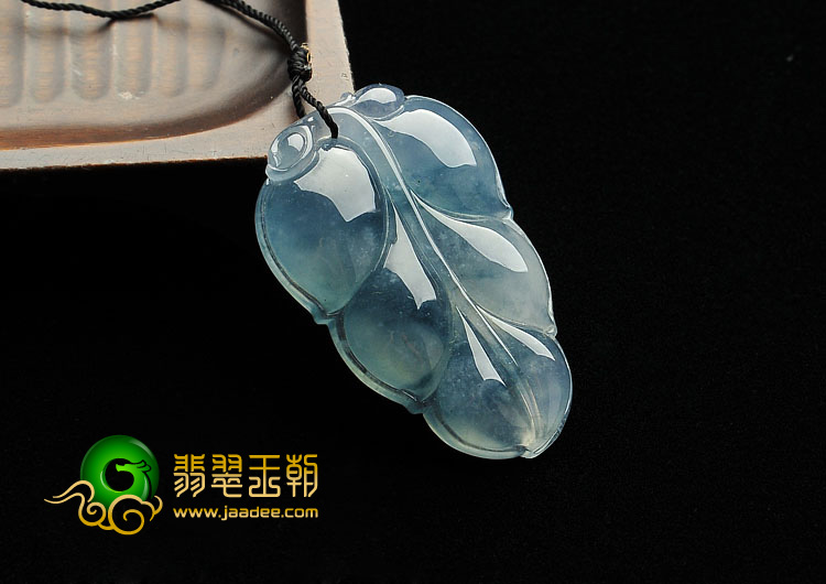 冰种飘花缅甸翡翠A货叶子挂件