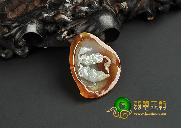 冰种褐黄翡缅甸翡翠A货福在眼前挂件