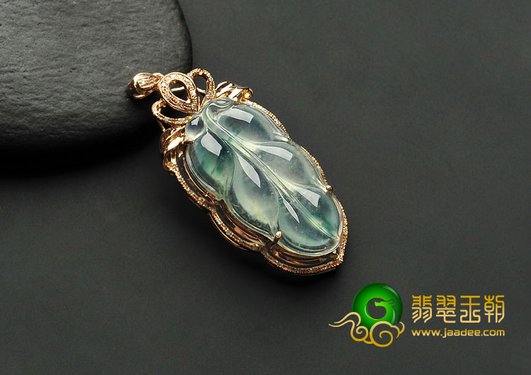 冰种飘花缅甸翡翠A货镶玫瑰金金枝玉叶胸坠（真钻）