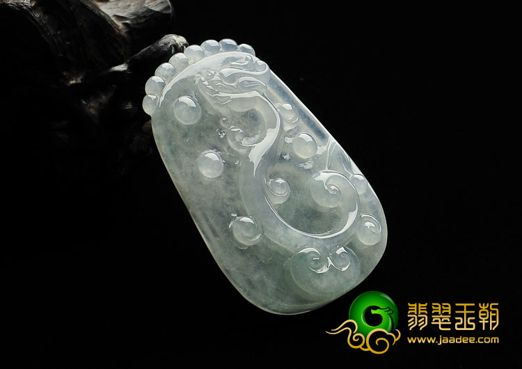 冰种淡晴水缅甸翡翠A货螭龙挂件