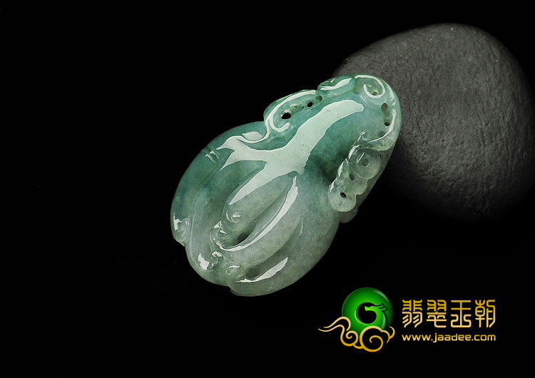 糯冰种晴水缅甸翡翠A货佛手挂件