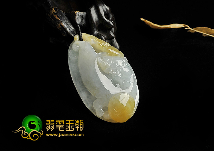 冰种黄翡缅甸翡翠A货龙行如意挂件