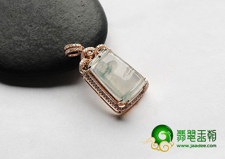 玻璃种飘花缅甸翡翠A货镶玫瑰金节节高胸坠（真钻）