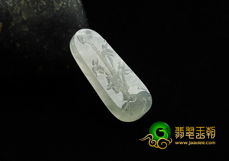 冰种晴水缅甸翡翠A货君子兰挂件