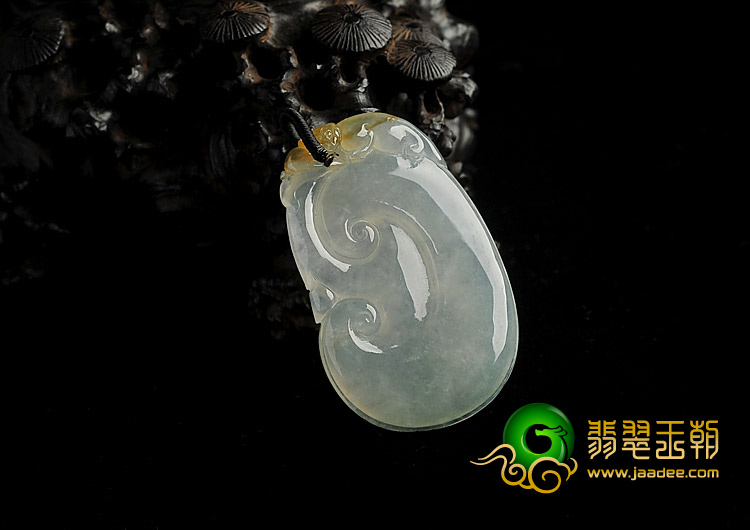 冰种飘黄翡缅甸翡翠A货如意挂件