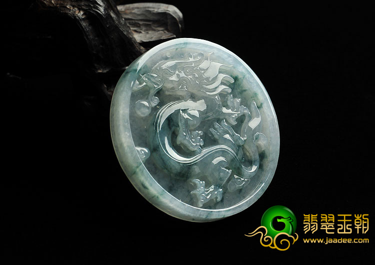 冰种飘花缅甸翡翠A货龙马牌挂件