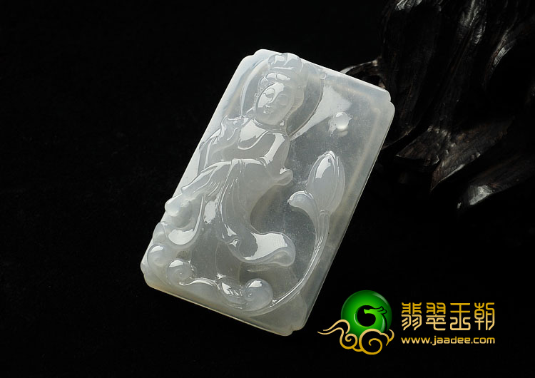 冰种淡晴水缅甸翡翠A货站观音挂件