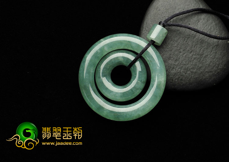 糯冰种晴水缅甸翡翠A货时来运转挂件