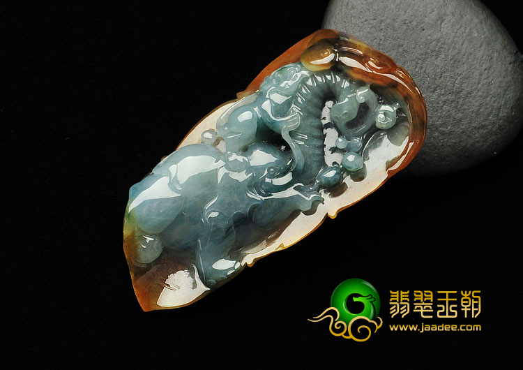 糯冰种褐黄翡飘花缅甸翡翠A货封侯拜相挂件