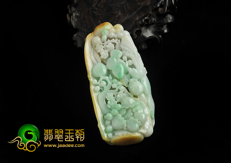 细糯种三彩缅甸翡翠A货富贵花开挂件
