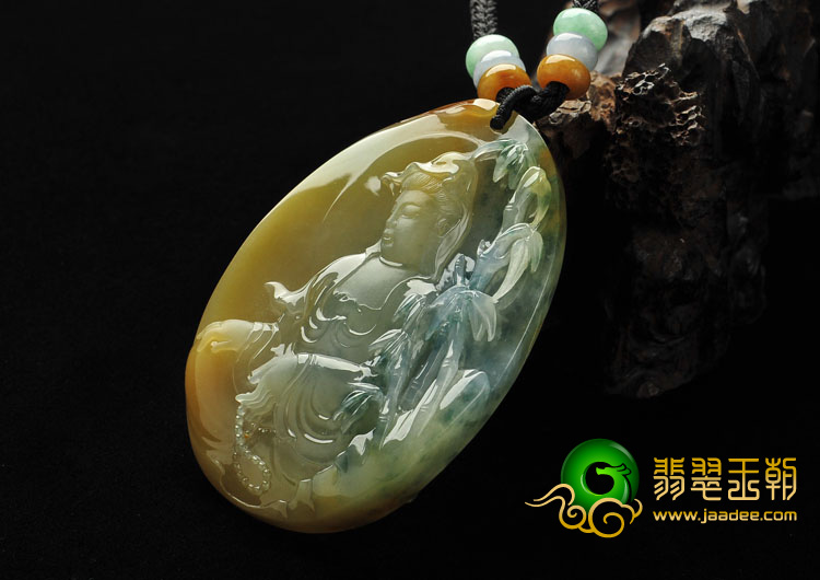 冰种三彩缅甸翡翠A货观音挂件