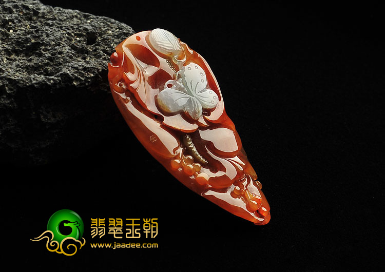 糯冰种红黄翡缅甸翡翠A货蝶恋花挂件