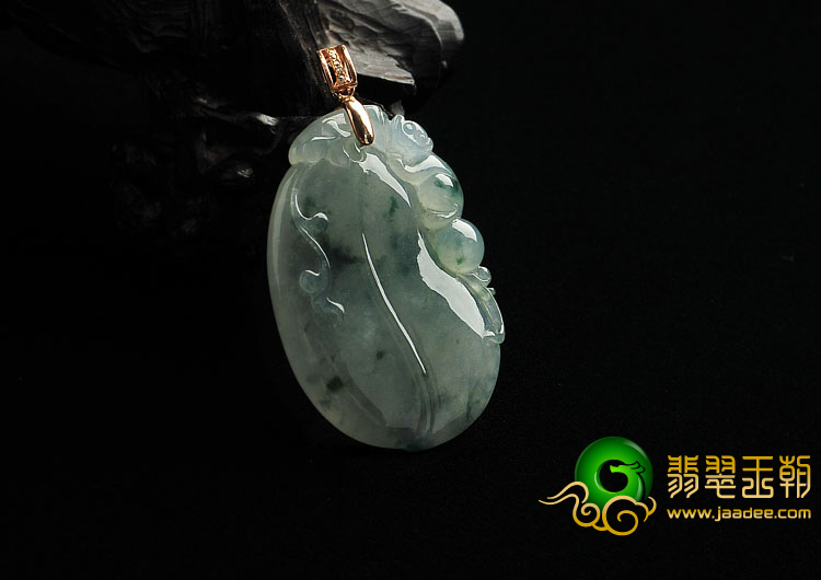 冰种飘花缅甸翡翠A货福瓜挂件