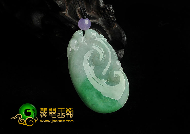 糯冰种翠色缅甸翡翠A货如意挂件