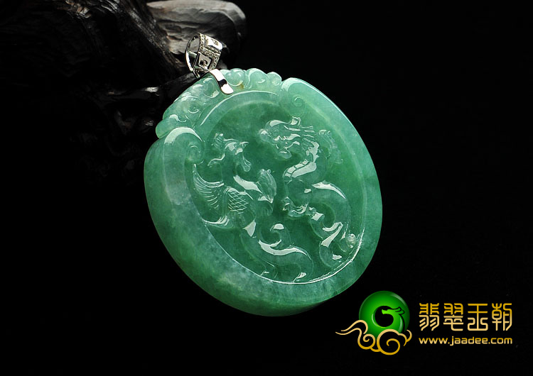 糯冰种豆绿缅甸翡翠A货龙凤呈祥挂件