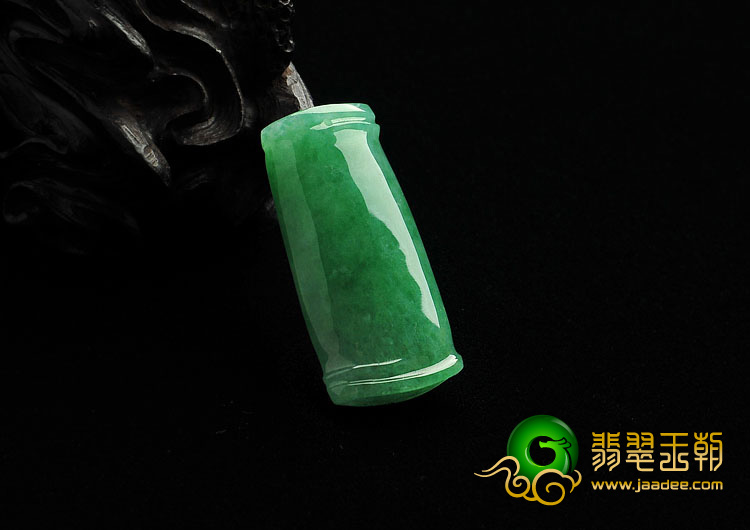 糯冰种阳绿缅甸翡翠A货节节高挂件