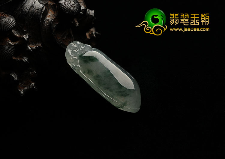 冰种飘花缅甸翡翠A货福瓜挂件