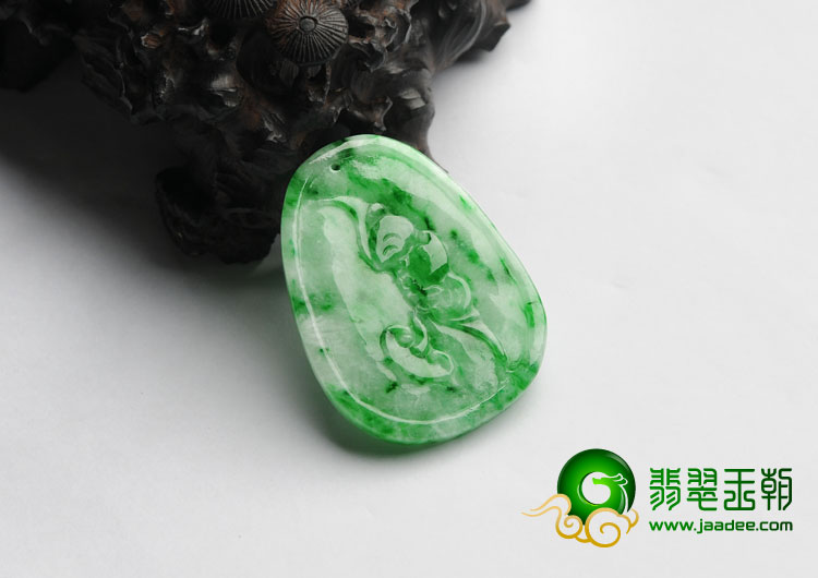 糯冰种翠色缅甸翡翠A货凤凰挂件