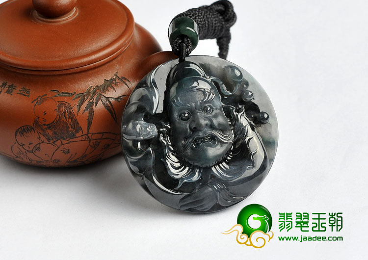 糯冰种墨色缅甸翡翠A货乌鸡种钟馗挂件