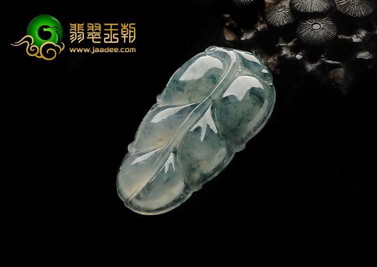 冰种飘花缅甸翡翠A货叶子挂件