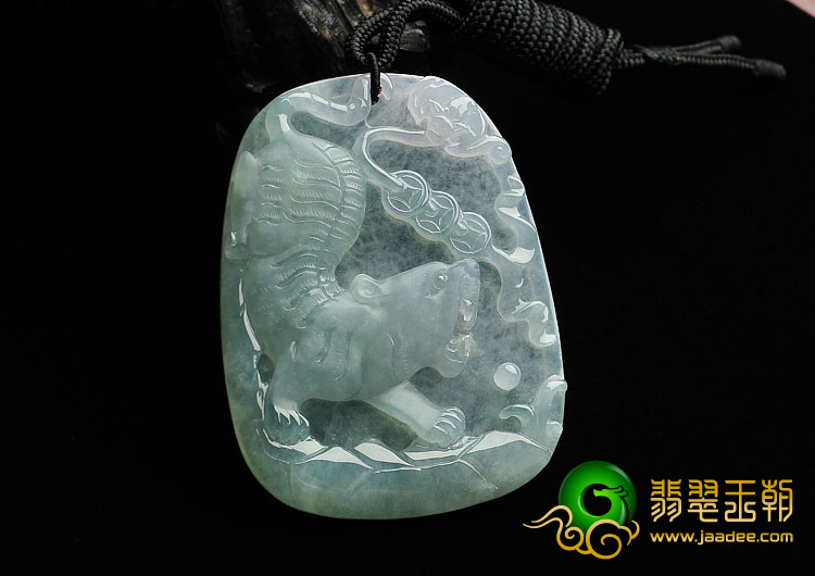 冰种晴水缅甸翡翠A货虎牌挂件