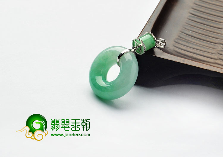https://jdimg.jaadee.net//images/201308/goods_img/30723_P_1376709088529.jpg