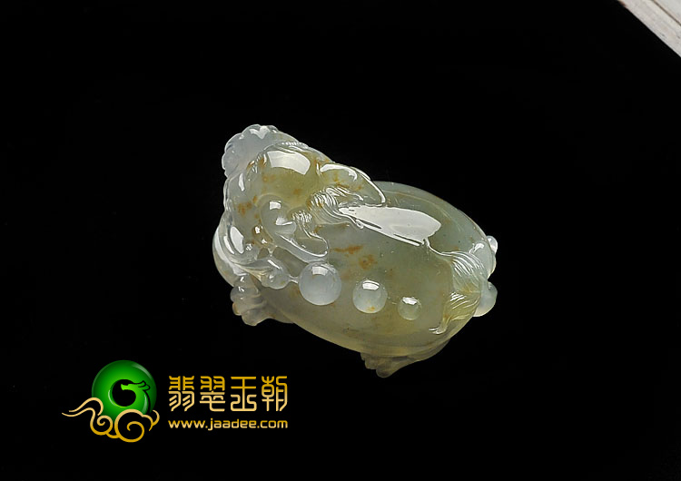冰种黄翡飘花缅甸翡翠A货龙头龟挂件
