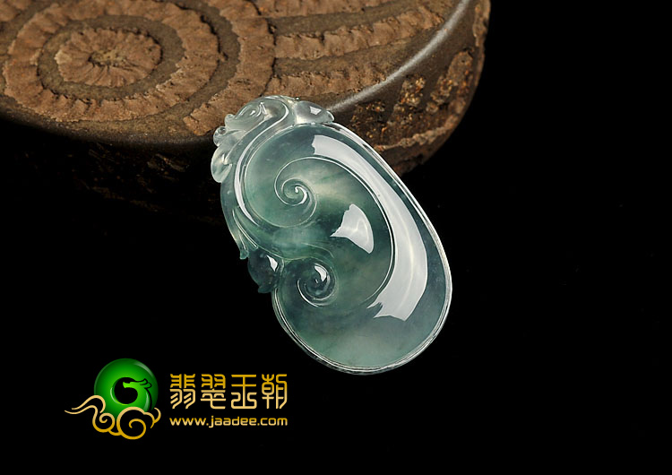 冰种飘花缅甸翡翠A货如意挂件
