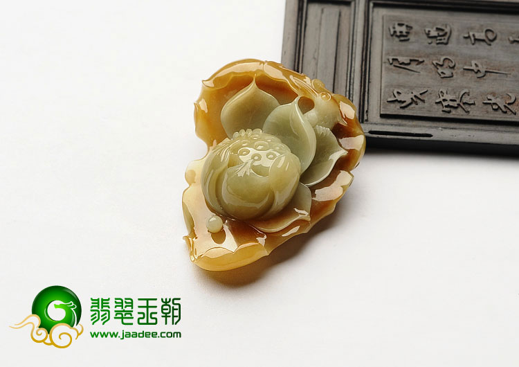 糯冰种褐黄翡缅甸翡翠A货一路连科挂件