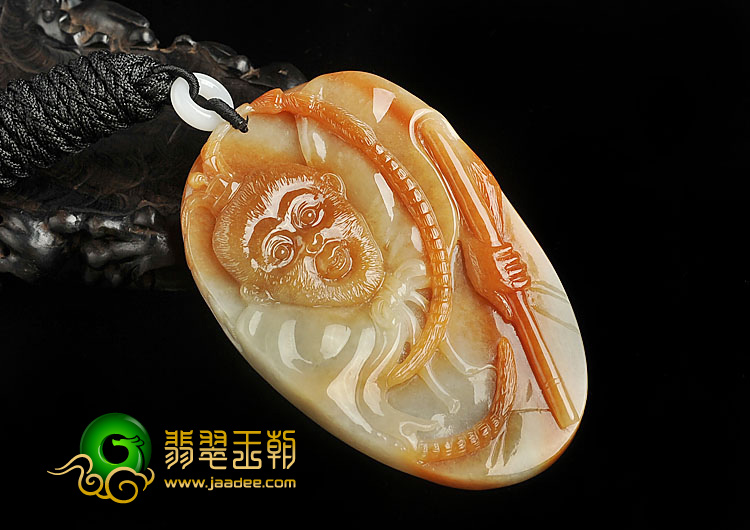 糯冰种红黄翡缅甸翡翠A货齐天大圣挂件