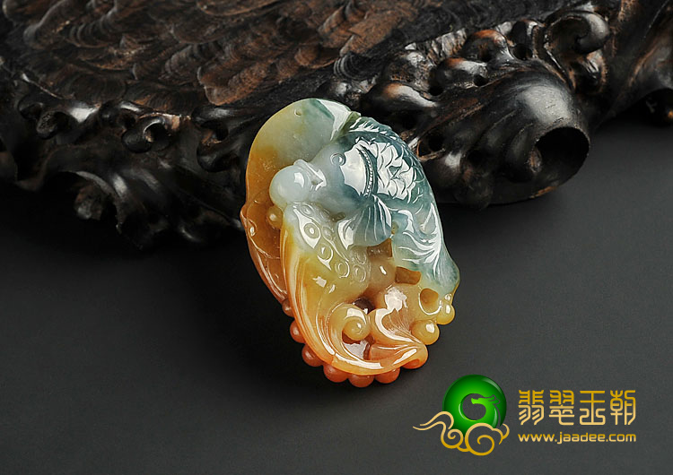 糯冰种红黄翡飘花缅甸翡翠A货年年有余挂件