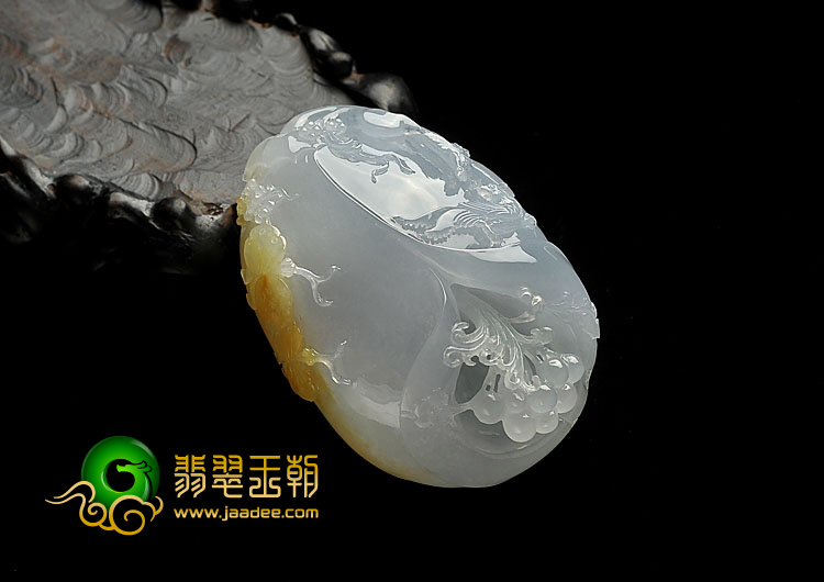 冰种晴水黄翡缅甸翡翠A货玉兰花挂件