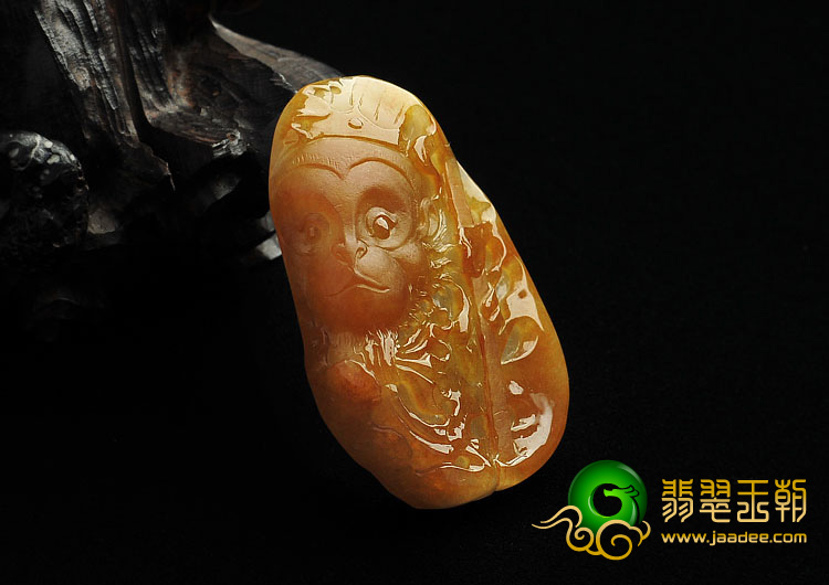 糯冰种黄翡缅甸翡翠A货美猴王挂件