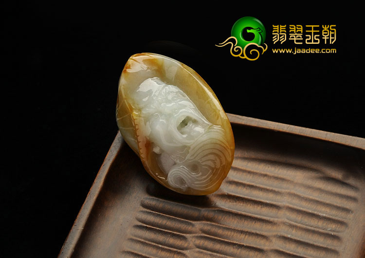 糯冰种黄翡缅甸翡翠A货渔翁挂件