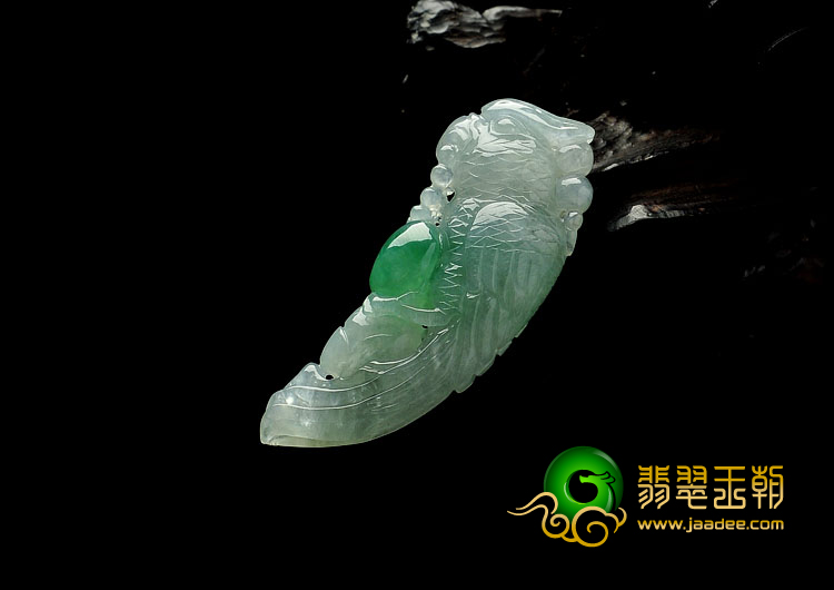 糯冰种飘翠缅甸翡翠A货鹦鹉挂件