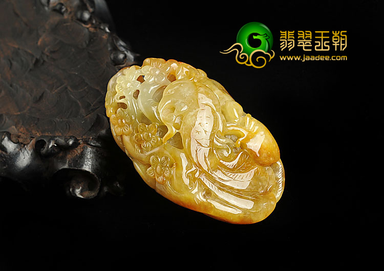 糯冰种黄翡缅甸翡翠A货喜上眉梢挂件