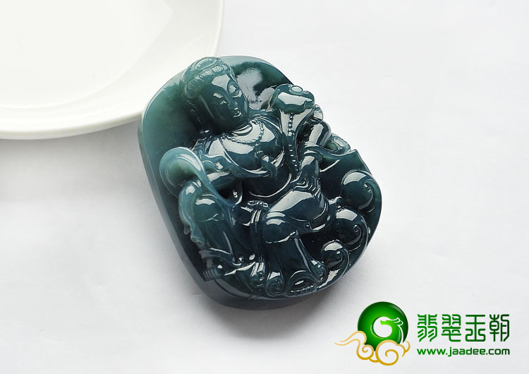 糯冰种蓝水缅甸翡翠A货观音挂件
