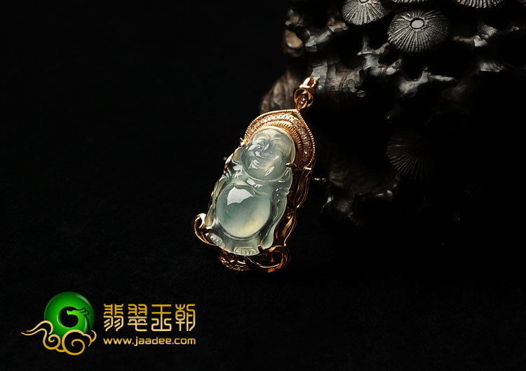 冰种略飘花缅甸翡翠A货镶玫瑰金站佛胸坠（真钻）