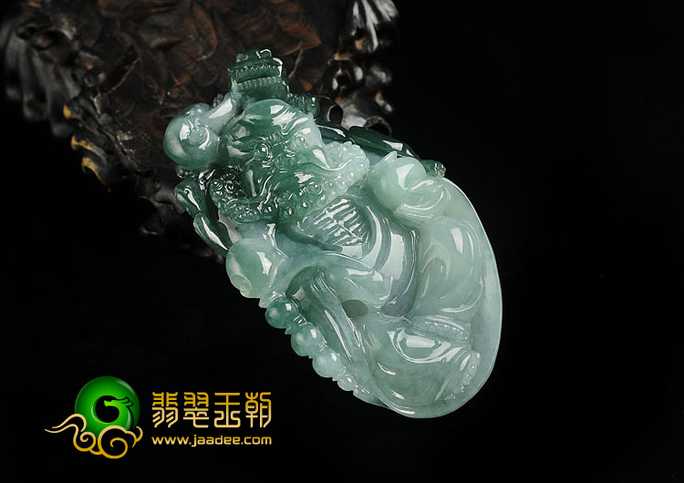 糯冰种晴水缅甸翡翠A货达摩挂件