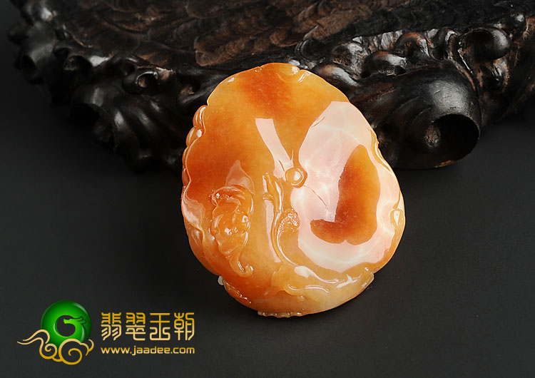 糯冰种红黄翡缅甸翡翠A货年年有余挂件