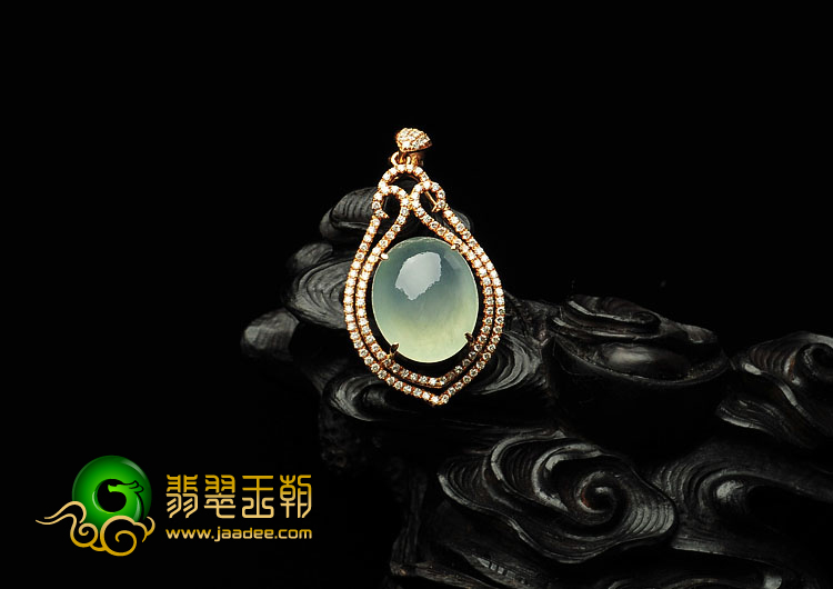 冰种晴水缅甸翡翠A货镶玫瑰金胸坠（真钻）