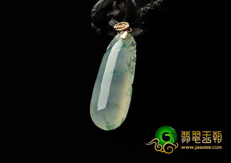 冰种飘花缅甸翡翠A货福瓜挂件