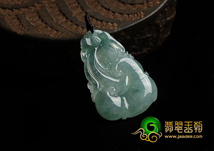 冰种晴水缅甸翡翠A货如意挂件