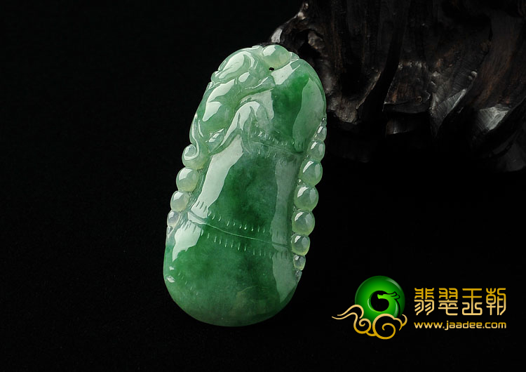 糯冰种飘翠缅甸翡翠A货节节高升挂件