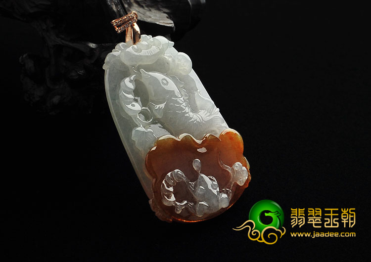 糯冰种红黄翡缅甸翡翠A货年年有余挂件