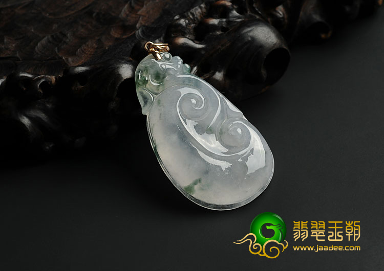 冰种飘花缅甸翡翠A货如意挂件