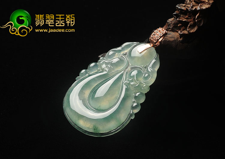冰种晴水缅甸翡翠A货双龙如意挂件
