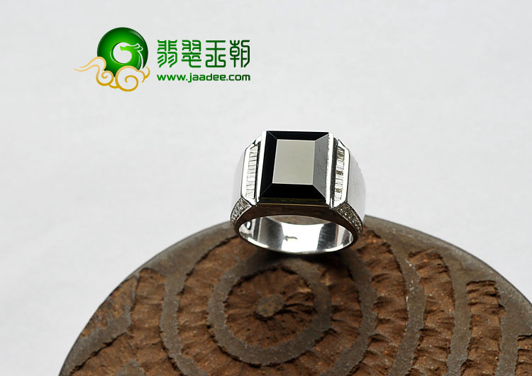 https://jdimg.jaadee.net//images/201309/goods_img/30416_P_1378776869894.jpg