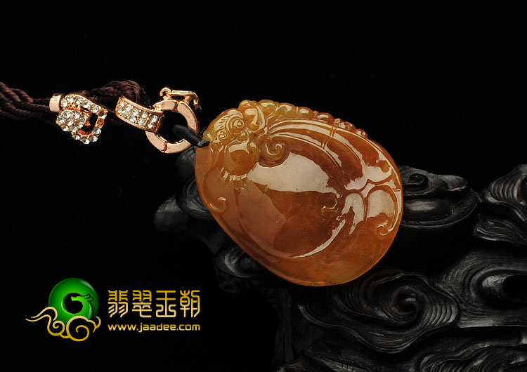 冰种褐黄翡缅甸翡翠A货福在眼前挂件